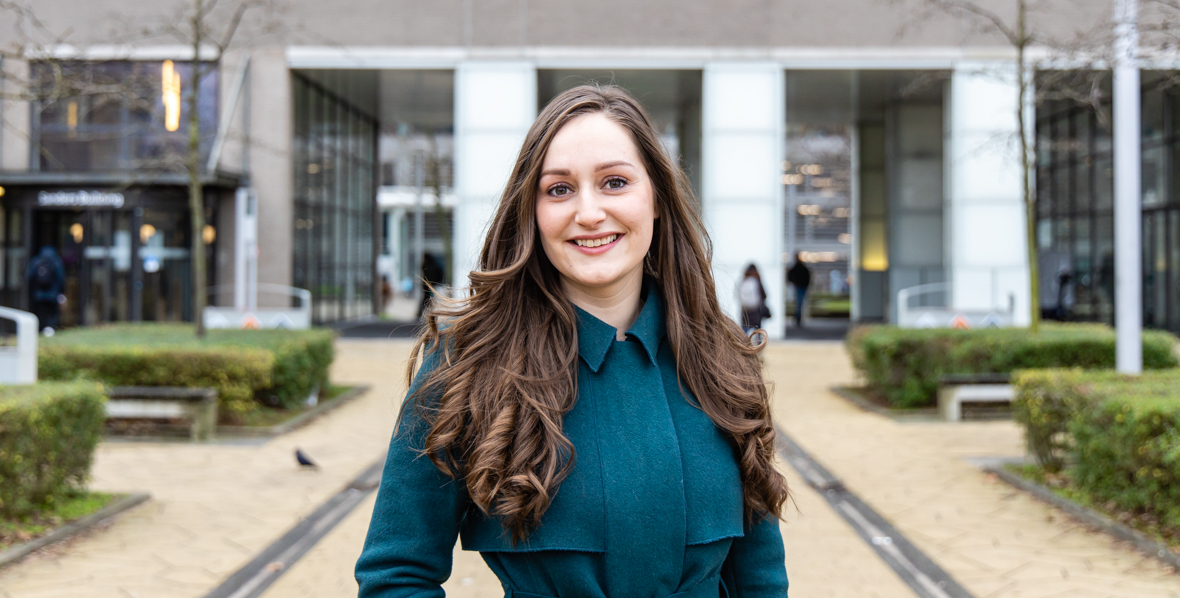 Gwendolyn Koops voor Secondant