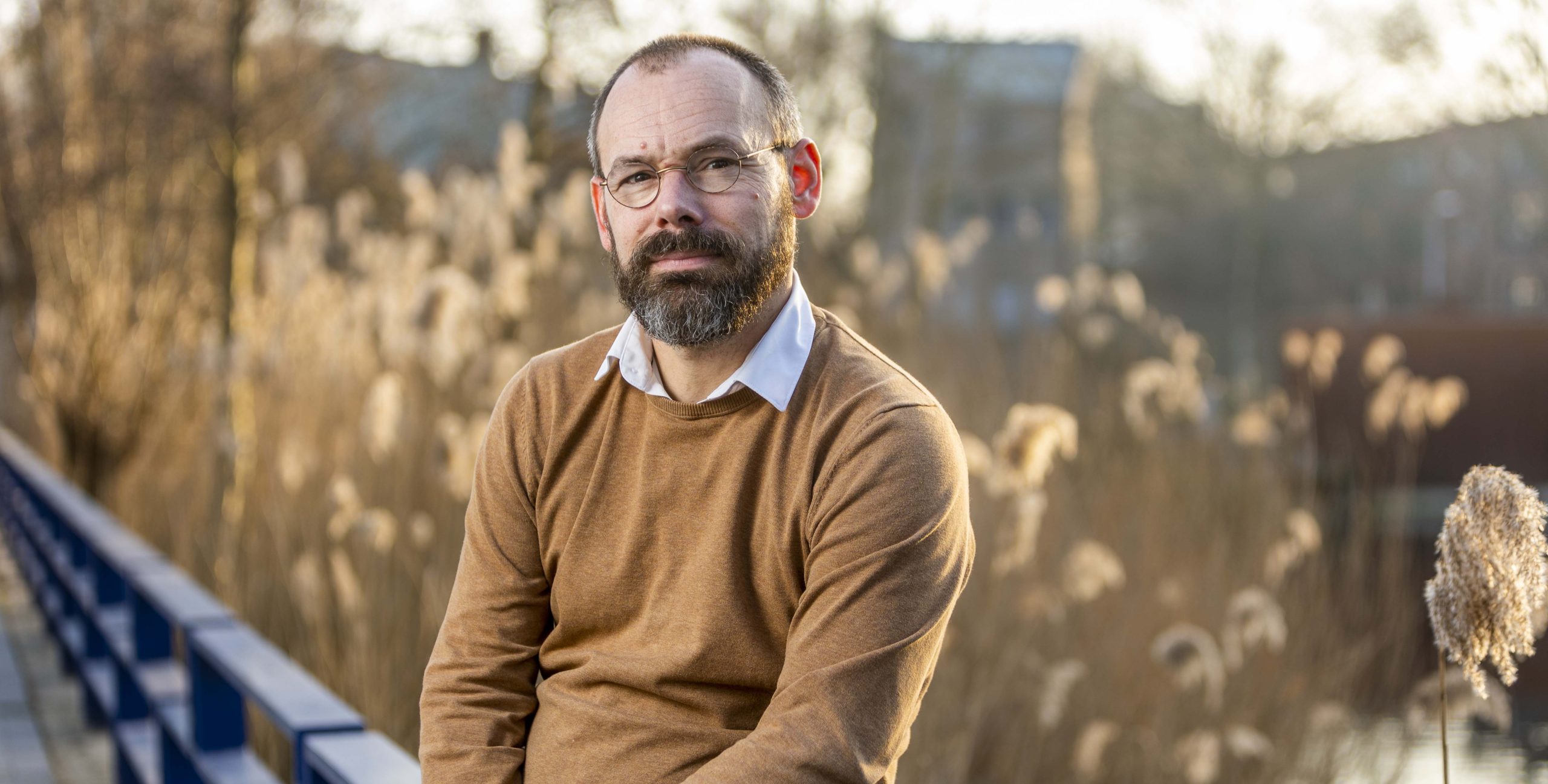Informele portretfoto van Stijn Ruiter.