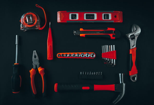 Toolbox met gereedschap. Illustratie bij CCV-nieuwsbericht.